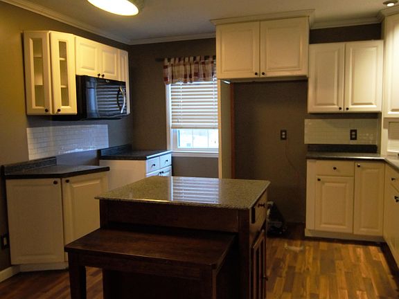 3rd image of 805 N Brunswick Ave
