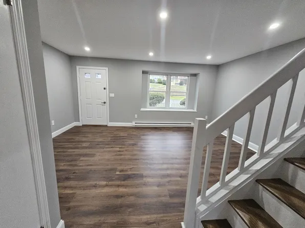 150 Grassy Plain Street #B, Bethel, CT 06801