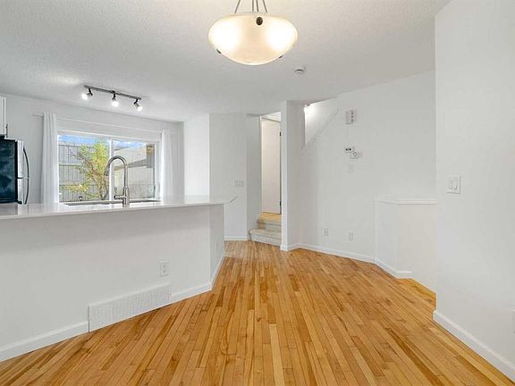 2nd image of 83 S Tuscany Springs Gdns NW