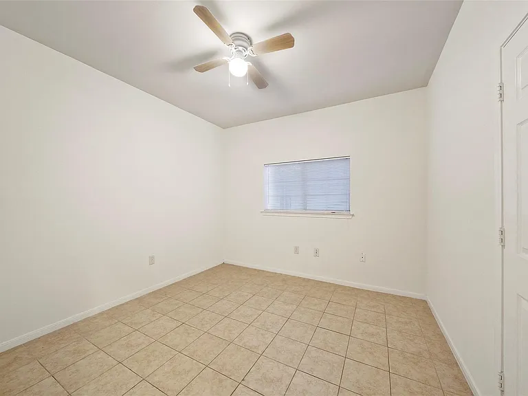 5502 Finch St #B — Photo 28