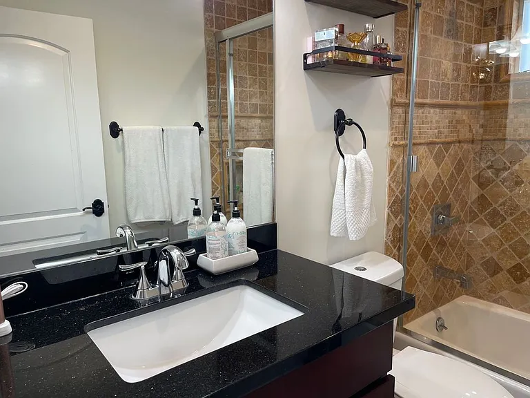 6518 Walker Ave #6 — Photo 10