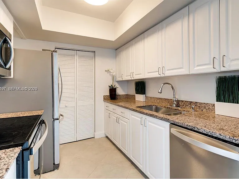 90 Alton Rd #1207 — Photo 10