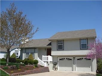 1st image of 1913 Pheasant Ln