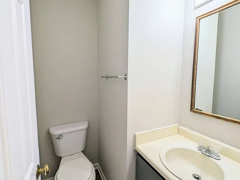 4300 Presley Ct — Photo 14