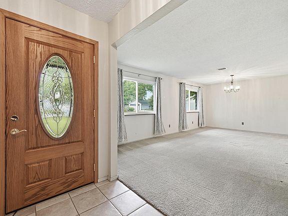 5th image of 10504 Hard Rock Rd