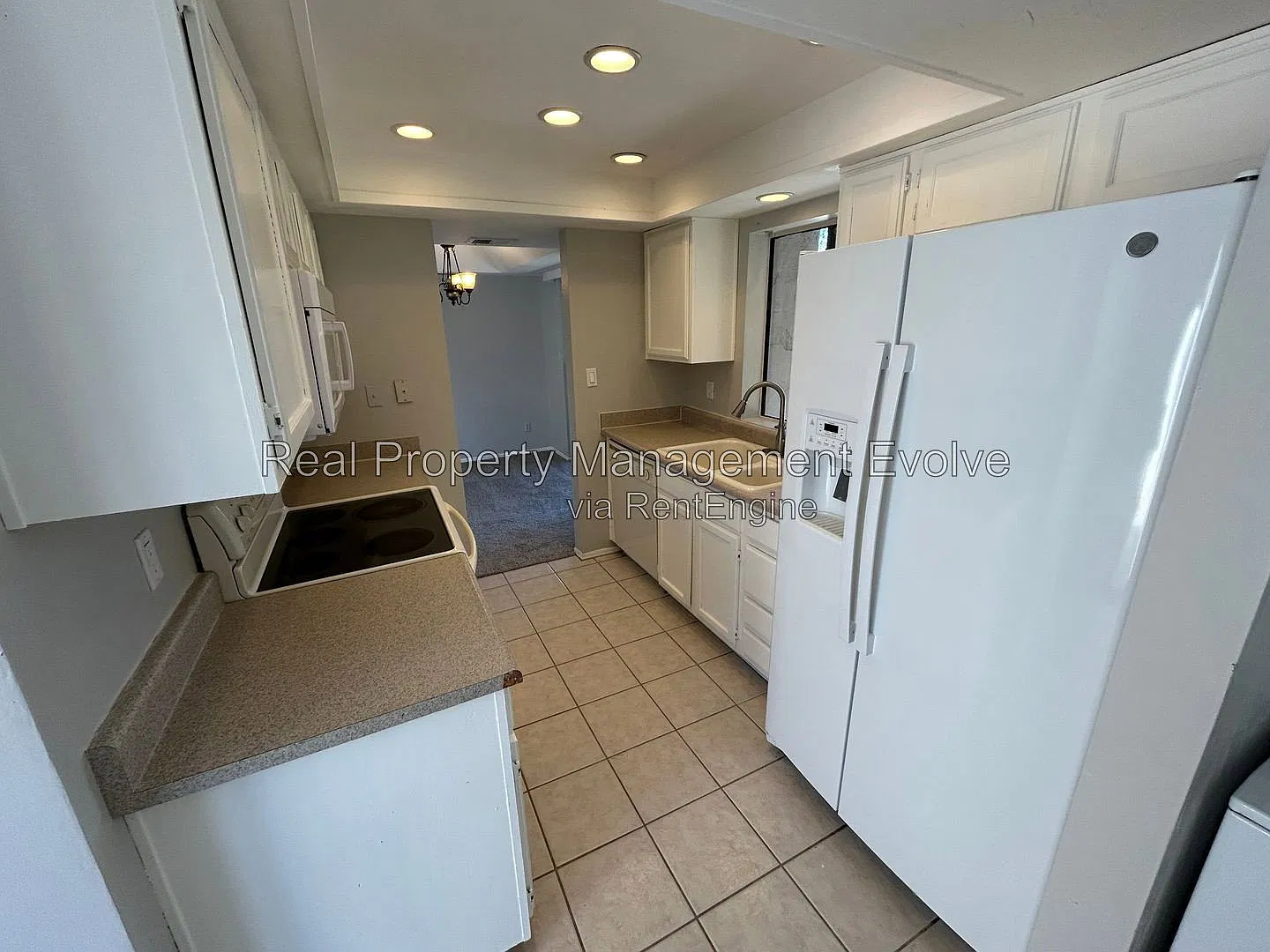 3 bed, 2.0 bath, 1415 sqft, $1,695 — Photo 4