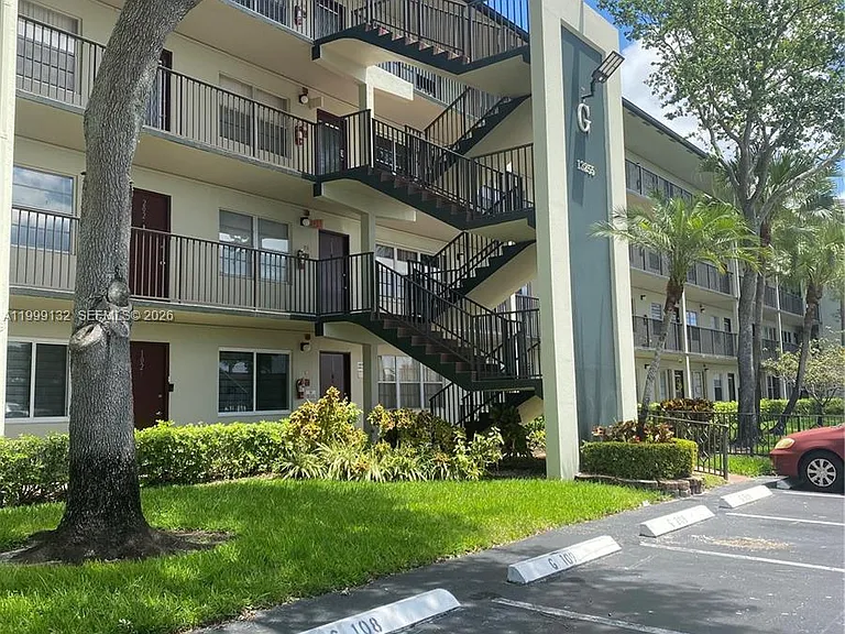 13255 SW 9th Ct #202G — Photo 16