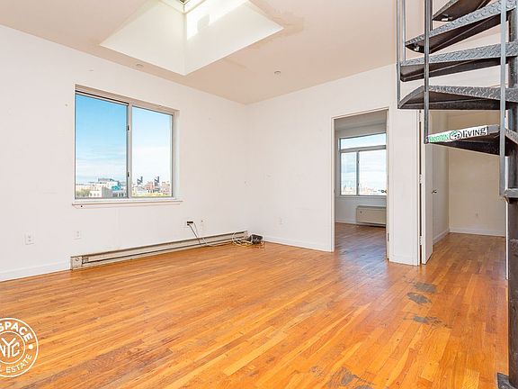 2nd image of 184 Noll St APT 6D
