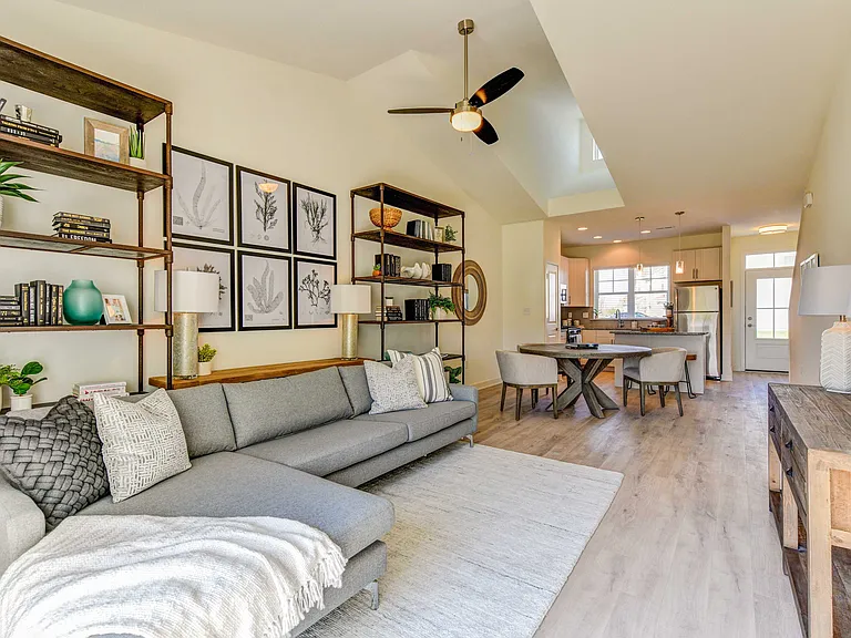Fairway Village Rental Townhomes — Photo 6