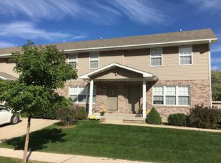 1711 Dainesway, Valparaiso, IN 46383