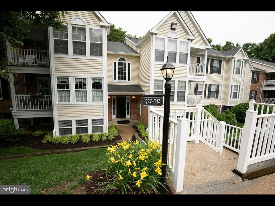 1st image of 726 Southern Hills Dr