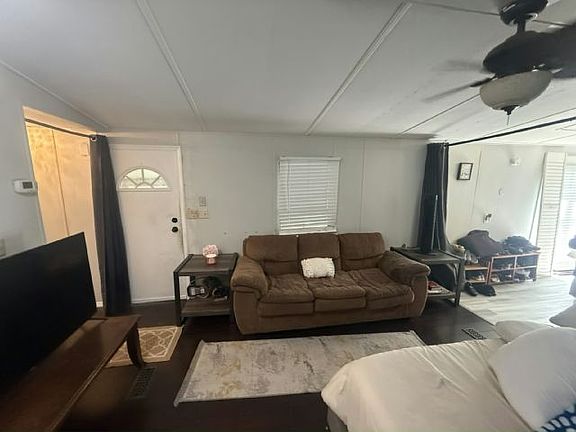 3rd image of 1234 Reynolds Rd #23