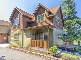 907 Bellview Ave, Ashland, OR 97520