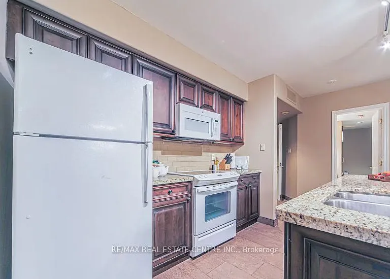 90 Highland Dr #2208 — Photo 3