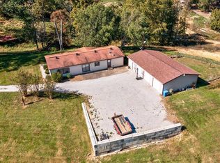 730 Adair Rd, Lewisport, KY 42351