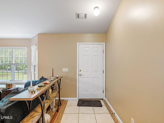 4th image of 5 Grandiflora Ln