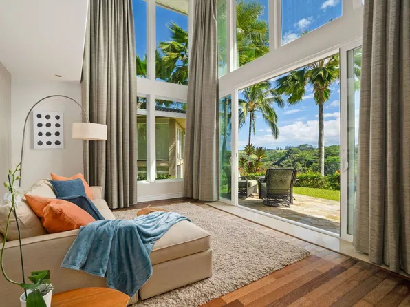 4100 Queen Emmas Dr APT 8, Princeville, HI 96722
