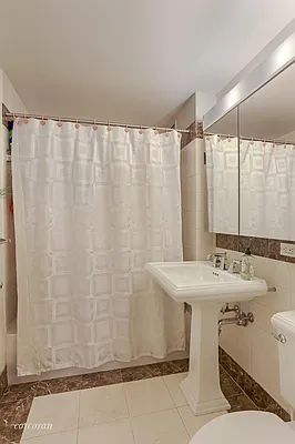 Rented by Corcoran | media 28