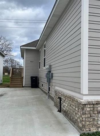 1st image of 3535 Kings Ave