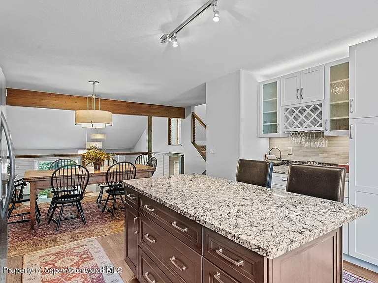 37 Sagewood Ct — Photo 9