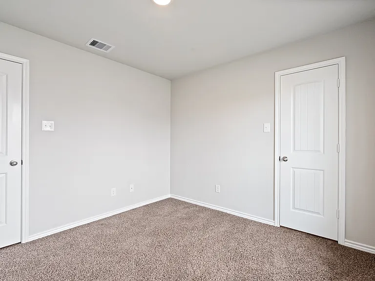 1142 Natchez Dr — Photo 33