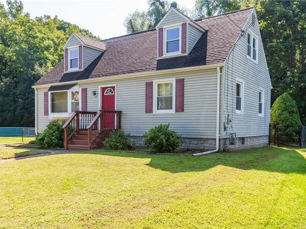 241 Salem Street, Port Ewen, NY 12466