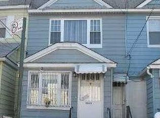 9836 Alstyne Ave, Flushing, NY 11368