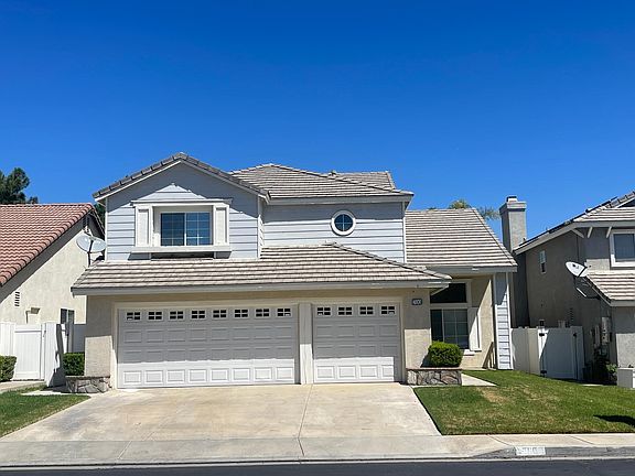 3rd image of 700 Avondale Dr
