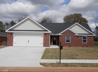 221 Rainsong Trl, Perry, GA 31069