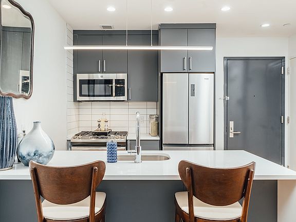4th image of 1247 Atlantic Ave #308