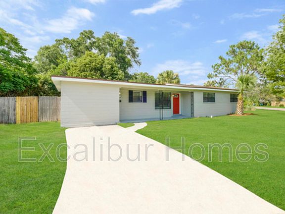 3rd image of 3945 Habana Ave