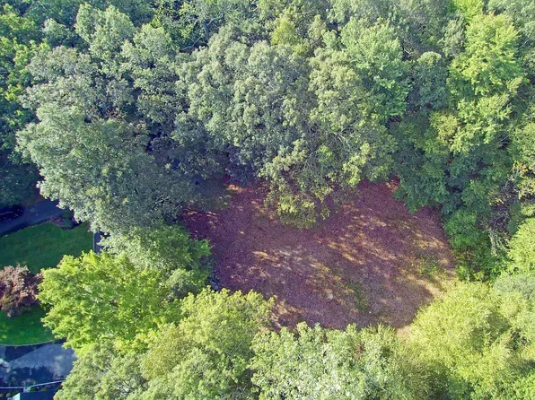 Lot 6 Cattle Pen Lane, Ridgefield, CT 06877