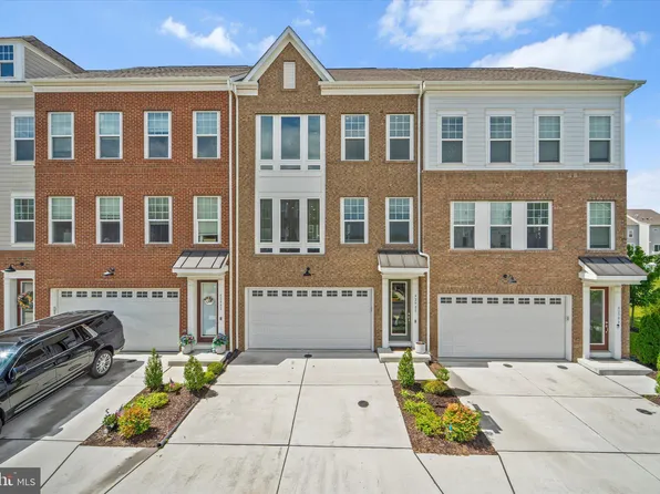 42984 Lost Farm Ter, Leesburg, VA 20175