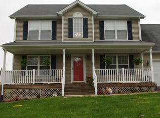 670 Flushing Meadows Dr, Rineyville, KY 40162