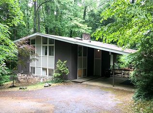 122 Westlook Cir, Oak Ridge, TN 37830