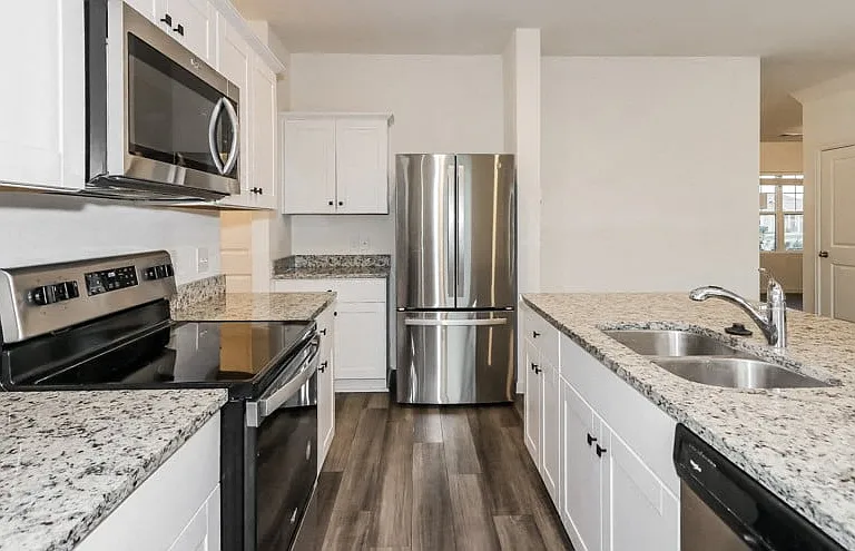 The Nexus at Kingsland Heights — Photo 8