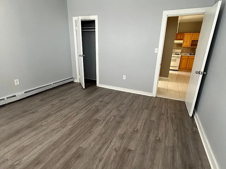 217 Delaware St — Photo 10