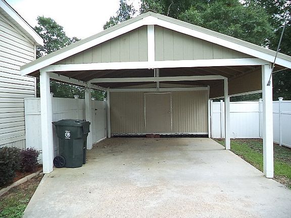 3rd image of 107 Grand Oaks Dr