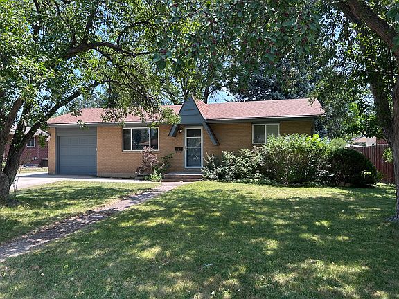 2nd image of 2208 Stanford Rd