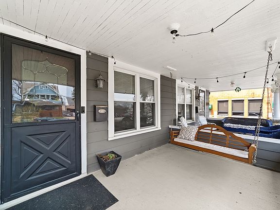 3rd image of 1422 Alameda Ave
