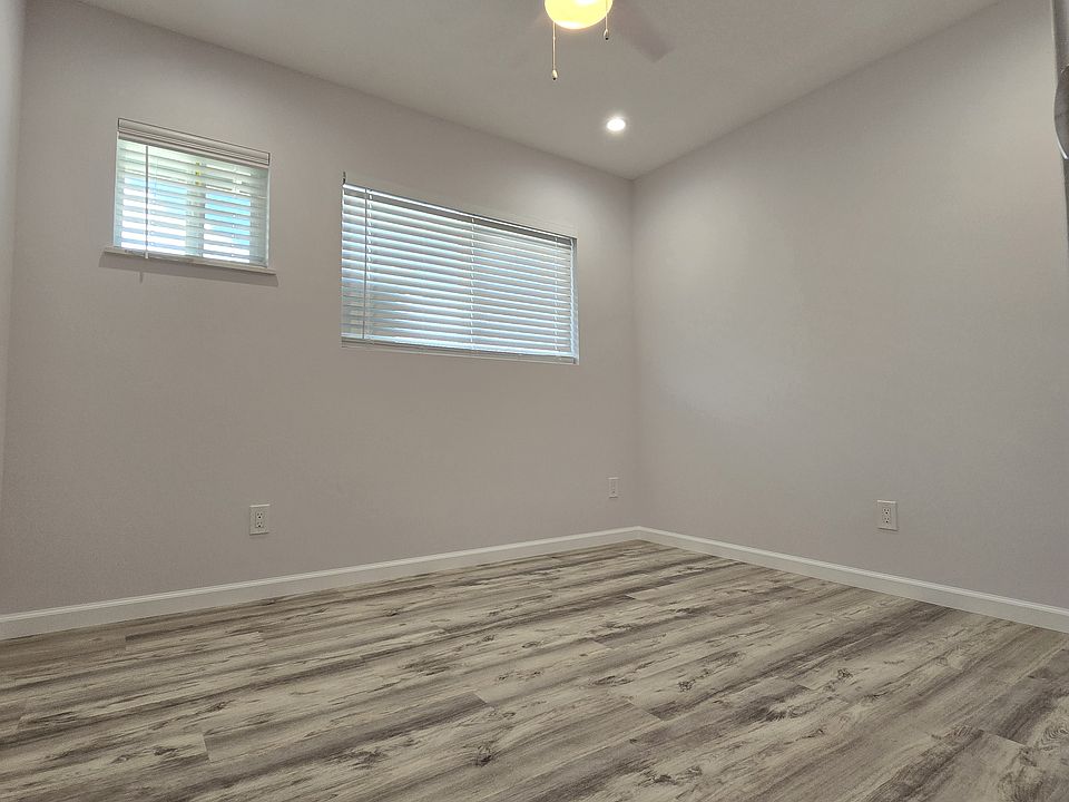 1st image of 448 Holua Dr