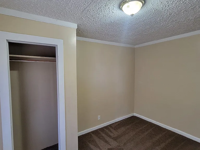 3011 N Tacoma Ave — Photo 5