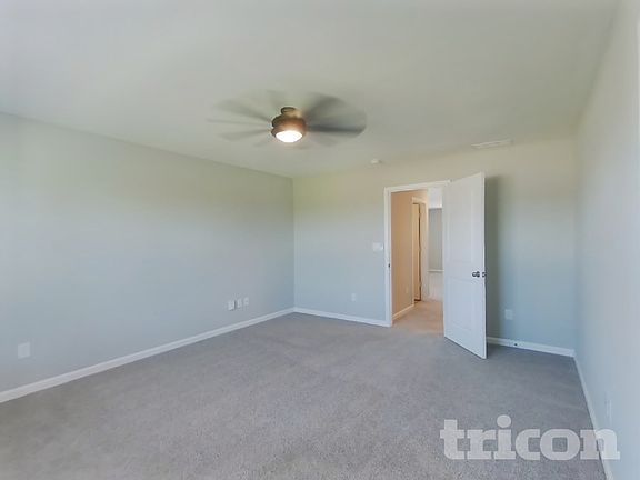 5th image of 1658 Fairmount Dr
