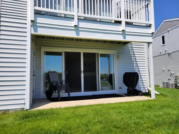 1433 South Delavan Club DRIVE, Delavan, WI 53115