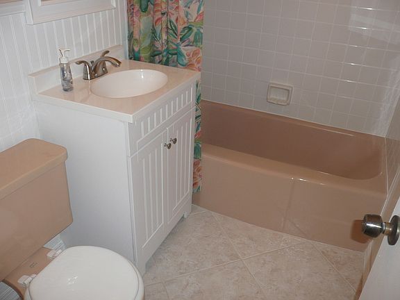 5th image of 725 Date Palm Dr
