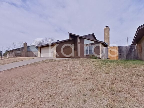 3rd image of 2806 Shield Ct