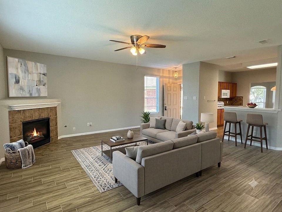 1st image of 19543 Clevera Walk Ln