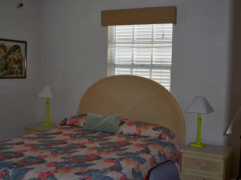 24317 Caribbean Dr W — Photo 7