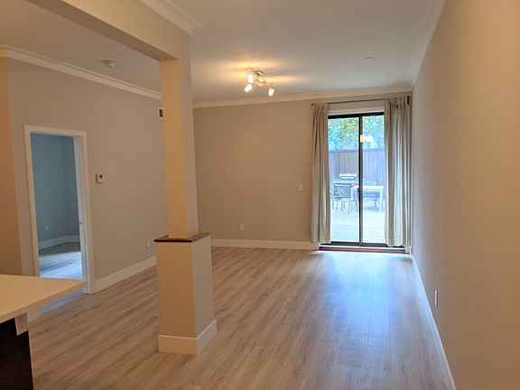 Living / Dining, view to yard