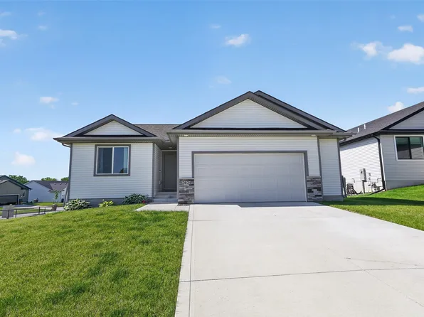 2624 21st St SW, Altoona, IA 50009